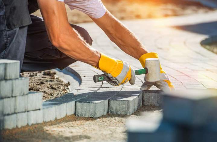 Travaux de pose de pavés Dax